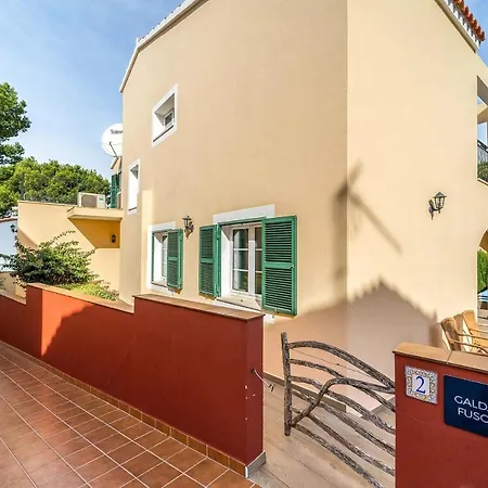 Villa Galdana Fuschia *